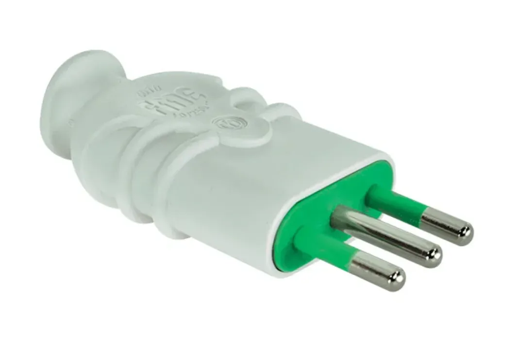 ENCHUFE MACHO 2PT 10A 250VAC BLANCO1