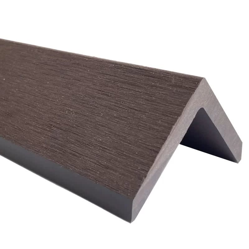 Angulo WPC 45x45x2200 mm Chocolate1