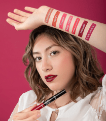 TINTA DE LABIOS DE LARGA DURACIÓN
