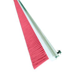 Escobillón de fibra plástica dura rojo 2.44 mts