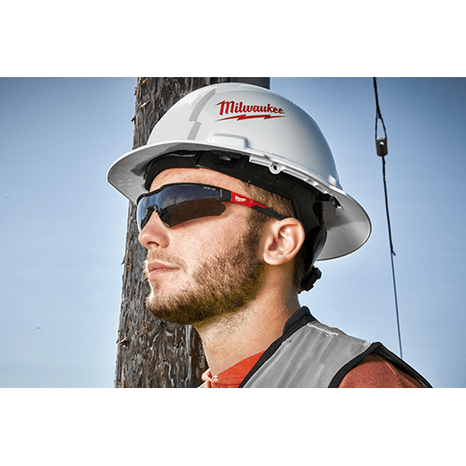 LENTES DE SEGURIDAD OSCUROS MOD.48-73-20182