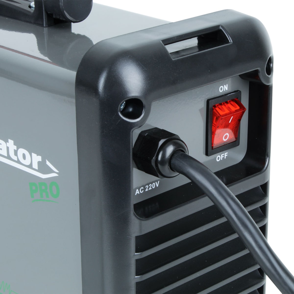 SOLDADORA INV ARCO MANUAL 200 AMP IE 9200/200 LCD GLADIATOR4