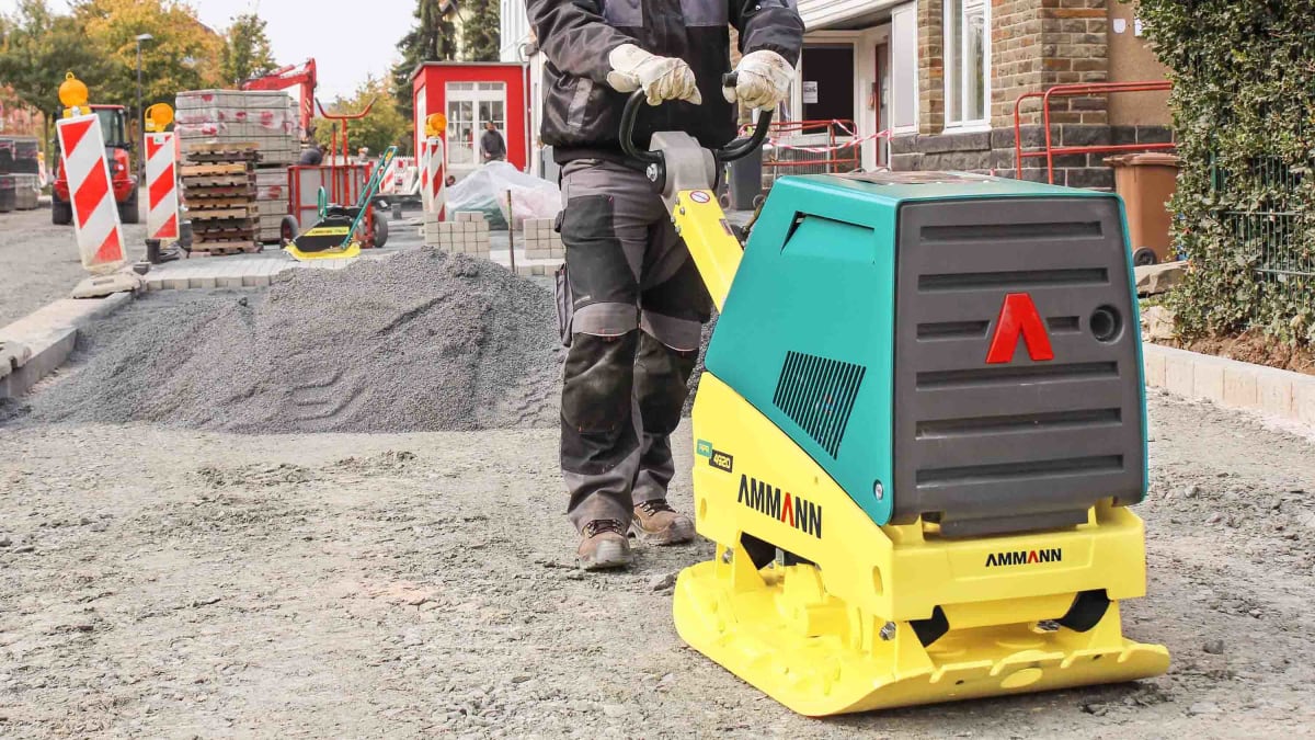 Placa Compactadora AMMANN APR 4920 Hatz D-1B402