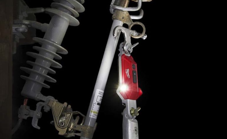 LUZ DE PERTIGA RECARGABLE CABLE USB MOD.2119-222