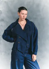 Chaqueta jeans asimétrica