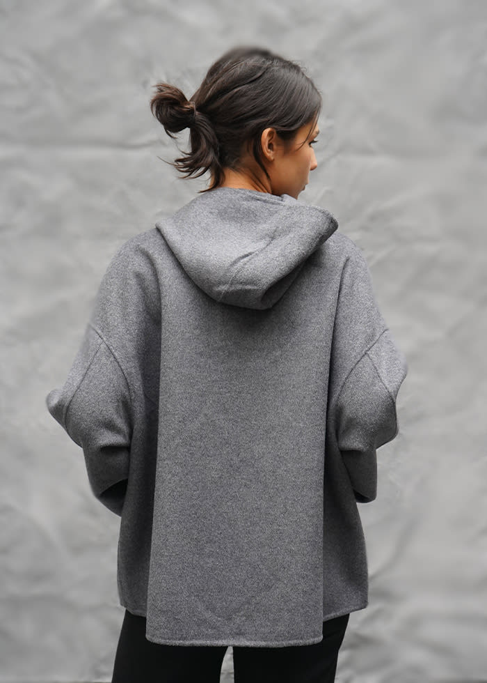 Abrigo manto gris2