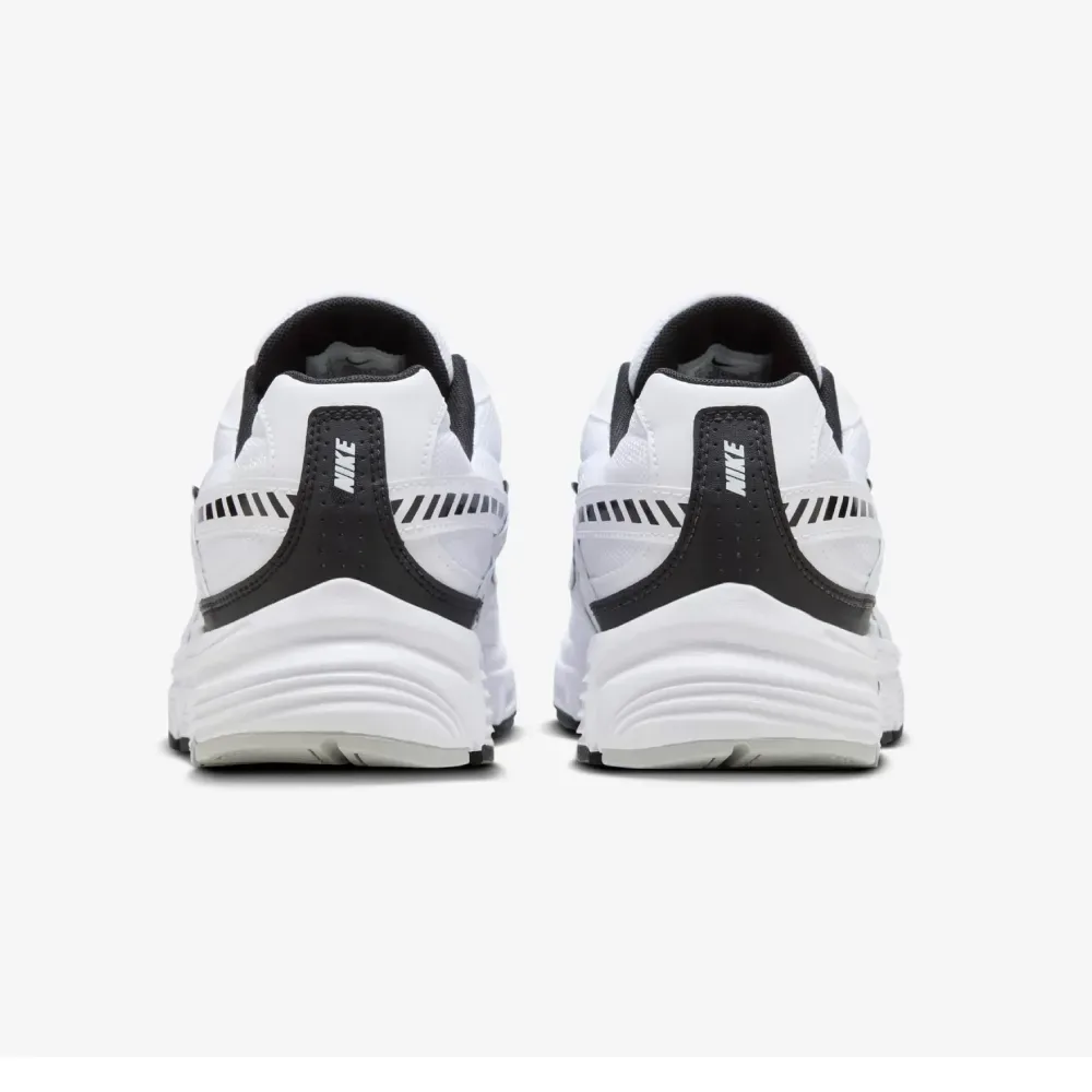 ZAPATILLA NIKE INTIATOR - 394055-1004