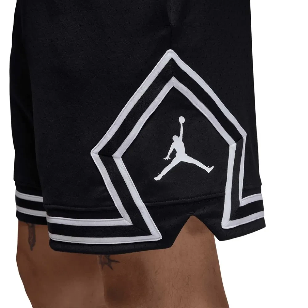 SHORT JORDAN DIAMON NEGRO - HF9910-0102