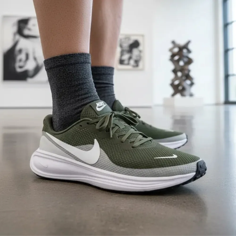 ZAPATILLA NIKE REVOLUTION 8 - HJ9198-3035