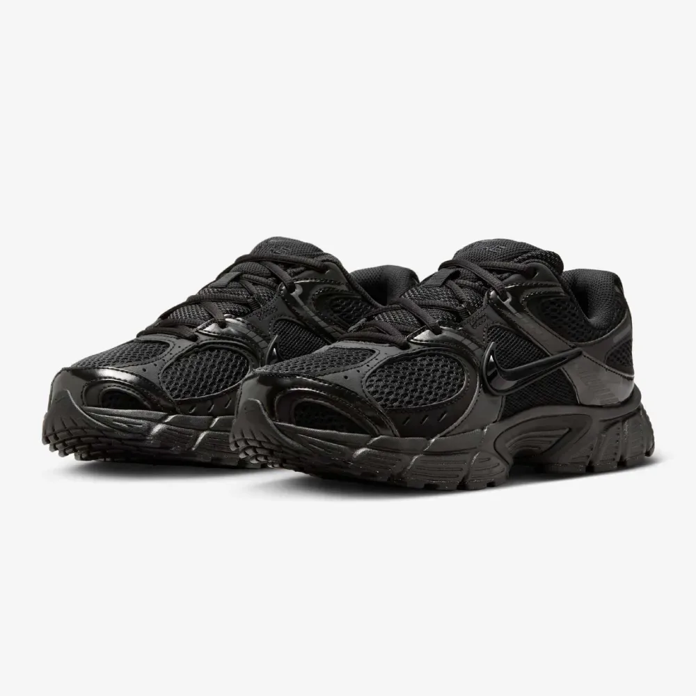 ZAPATILLA NIKE V5 RNR - HQ7901-0012
