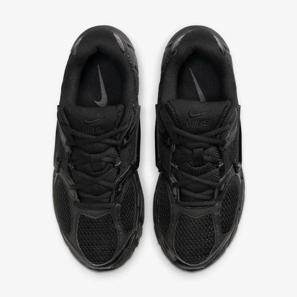 ZAPATILLA NIKE V5 RNR - HQ7901-0014