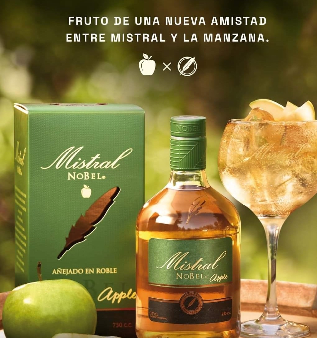 Mistral Nobel Apple 35° 750ml + Copa2