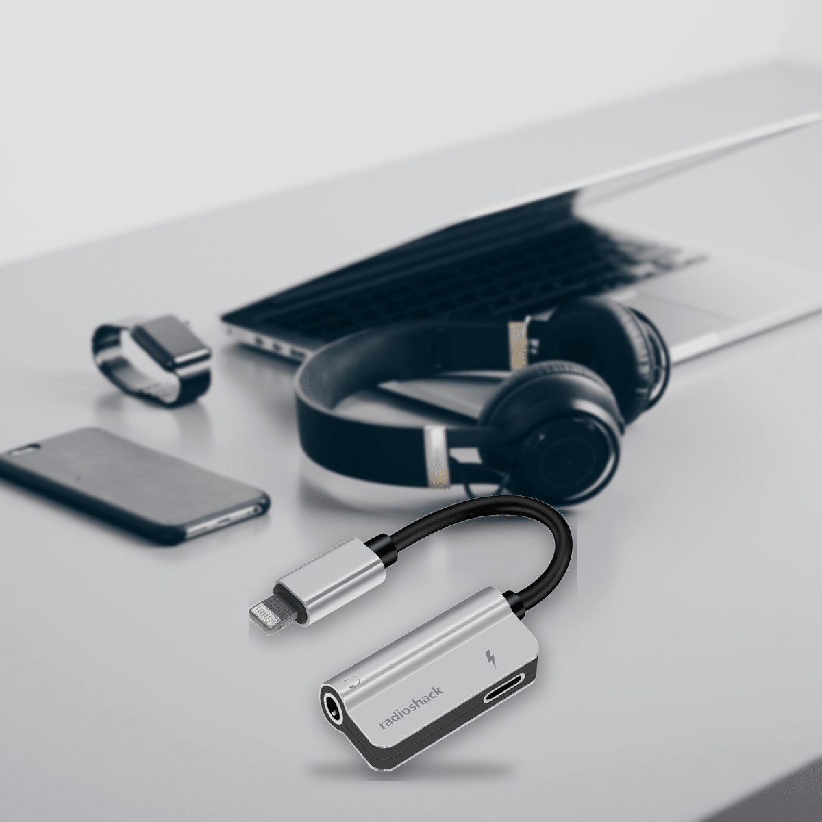 Adaptador RadioShack Lightning a 3.5 mm Gris - Escucha y Carga Simultánea5