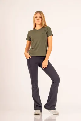 Pure Flow Tee Verde militar5