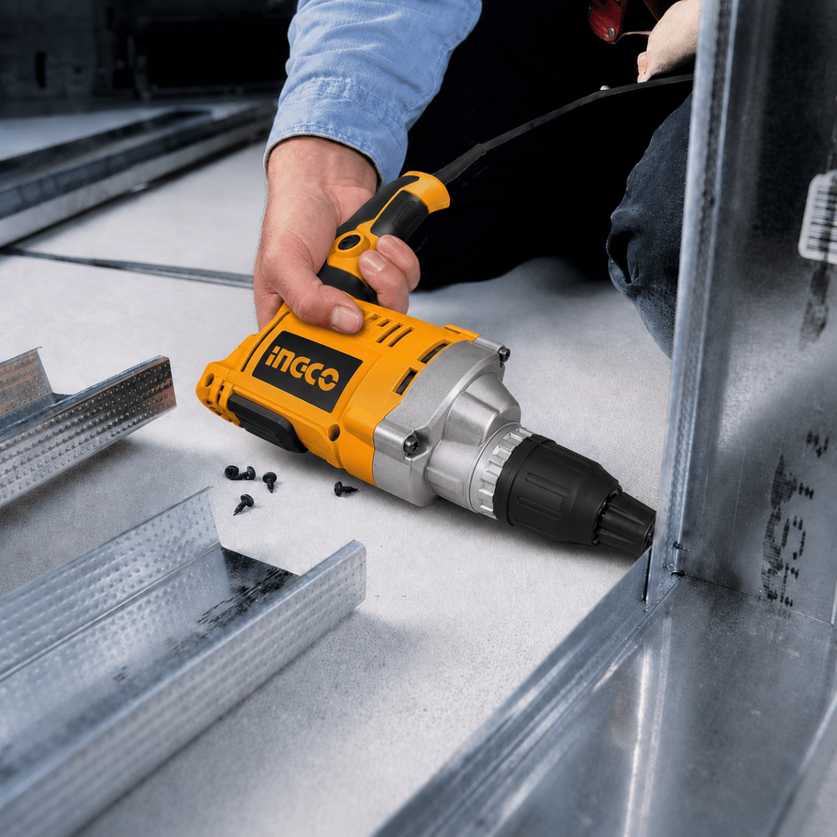 Atornillador Eléctrico Industrial para Drywall 550W INGCO3