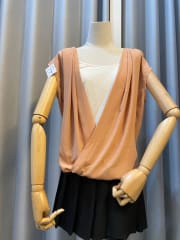 Blusa melón con top blanco