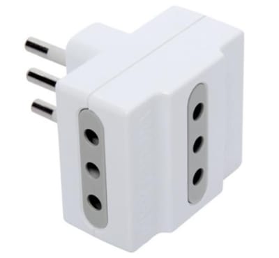 Adaptador triple Macrotel ME-1103
