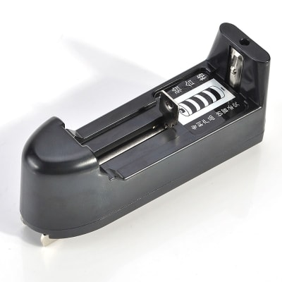 Cargador Para Linterna