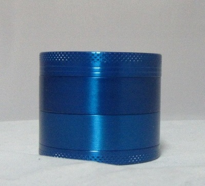 MOLEDOR METALICO TRIPLE MOLEDOR METALICO TRIPLE
