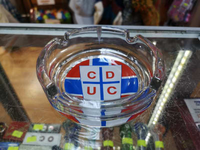 Cenicero Cenicero