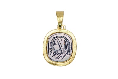 COLGANTE CUADRADO VIRGEN NIÑA1