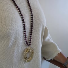 COLLAR ANUDADO PÚRPURA
