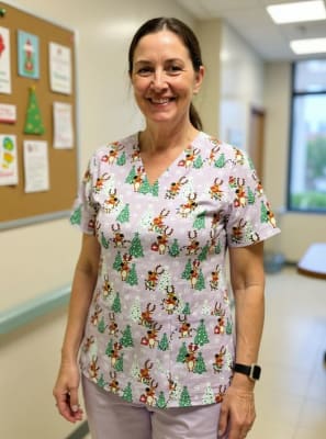 POLERA CLINICA MUJER ESTAMPADA GREEN TOWN 9000XM-24 1794LP