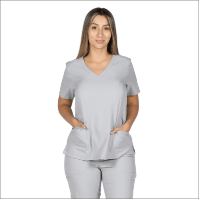 POLERA CLINICA MUJER MOMENTUM 5002 GRIS CLARO