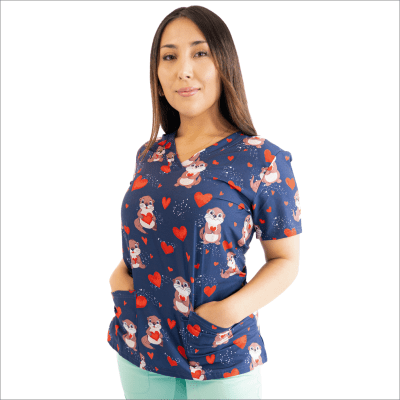 POLERA CLINICA MUJER ESTAMPADA GREEN TOWN 500V 1876NV