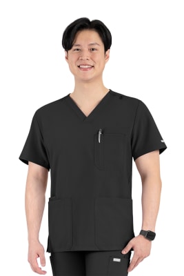 POLERA CLINICA HOMBRE MOMENTUM 5802 NEGRA