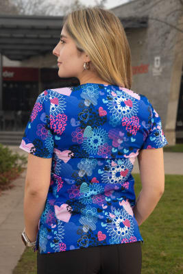 POLERA ESTAMPADA BLOS ROYAL MUJER GLOBAL