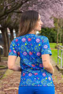 POLERA ESTAMPADA IRIS ROYAL MUJER GLOBAL