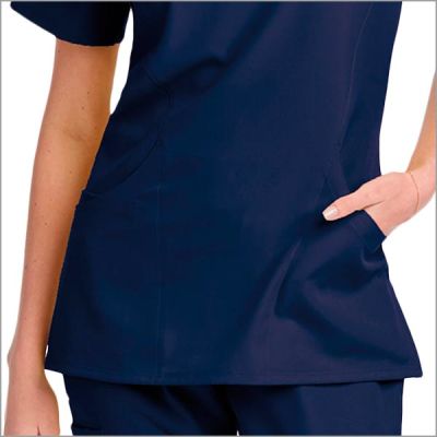 POLERA CLINICA ENFERMERA SKECHERS SK102-40 AZUL MARINO POLERA CLINICA ENFERMERA SKECHERS SK102-40 AZUL MARINO