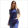POLERA CLINICA MUJER ESTAMPADA GREEN TOWN 500V 1747NV1