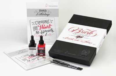 BRUSH LETTERING BOX SCHMINCKE