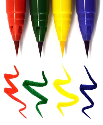 Kuretake Zig Clean Color Real Brush - Set de 4 Colores (Pure)