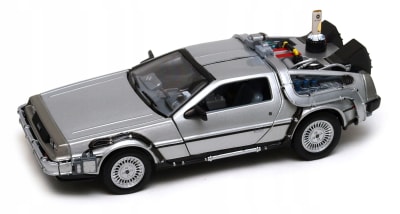 DELOREAN BACK TO THE FUTURE II