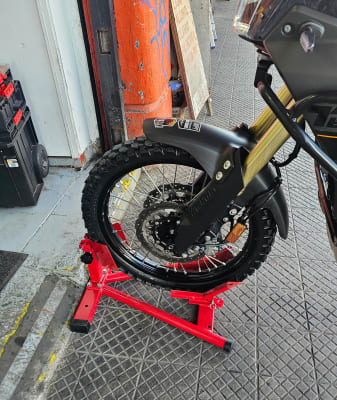 Caballete Soporte Moto Rueda Delantera Estacionamiento7