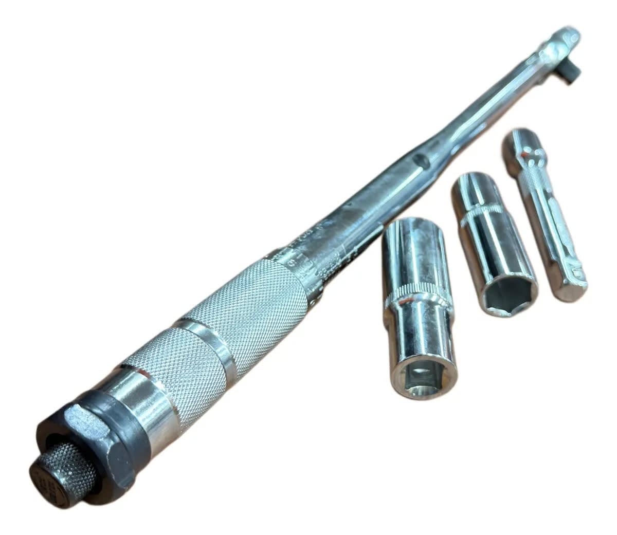 Llave Torque 1/2 torquimetro profesional con dados4