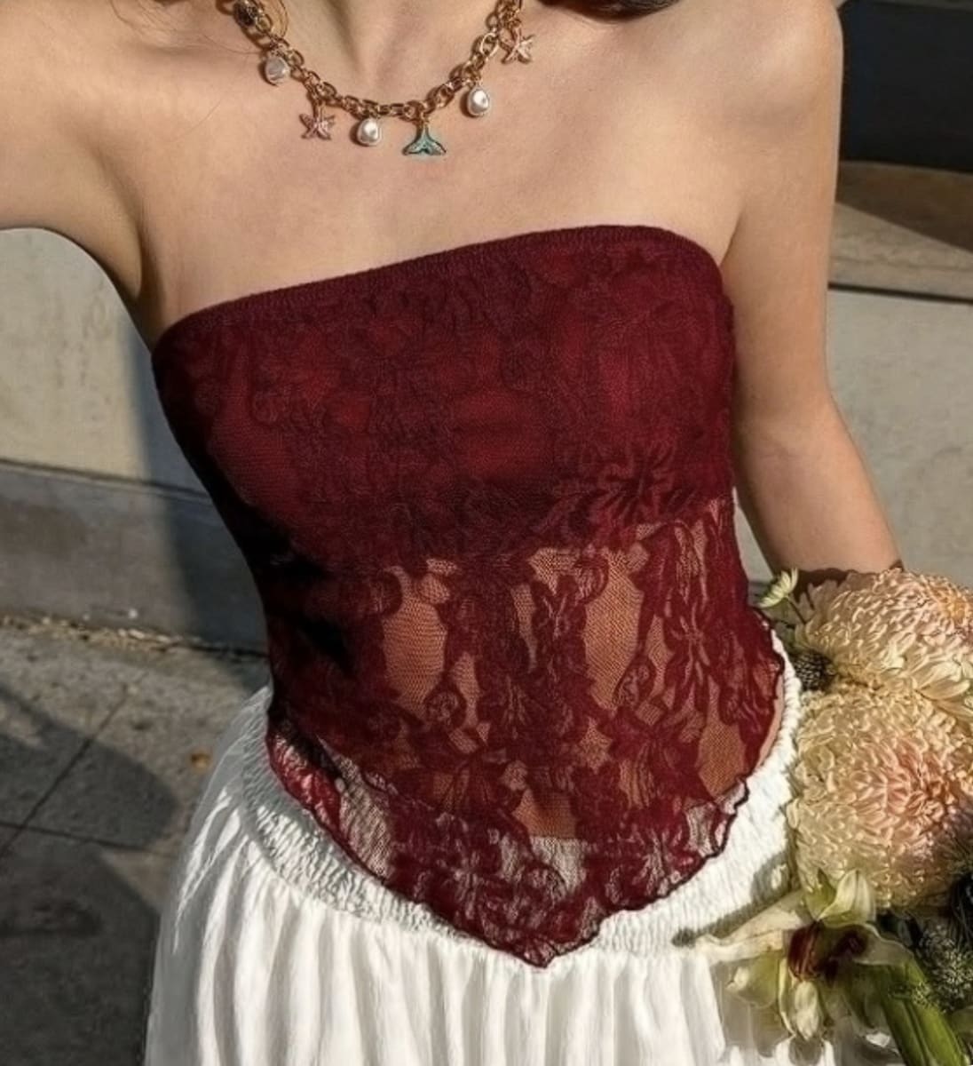 STRAPLESS VINO ENCAJE1