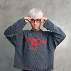 LIGHT SWEATER GRIS OSCURO
