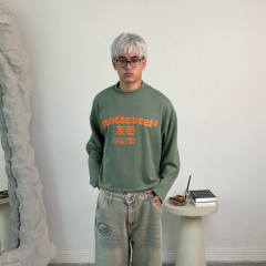 LIGHT SWEATER OLIVE