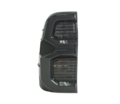 FAROL TRASERO LH GRIS TOYOTA HILUX 2019/2025 DIFORZA