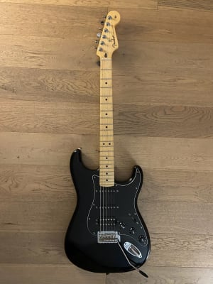 Fender Stratocaster HSS Player MIM (SKU:2120)1
