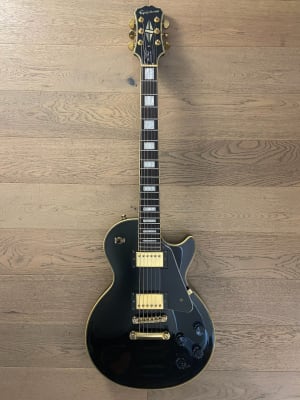 Guitarra Electrico Epiphone Les Paul Custom PRO (SKU:2547)1