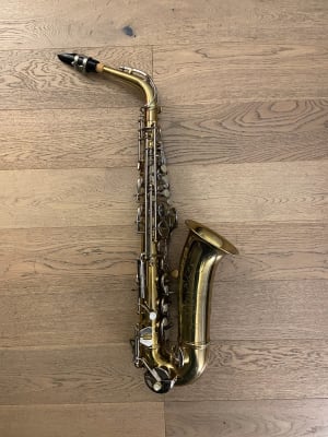 Saxofon Alto Conn Shooting Stars (SKU:2439)1
