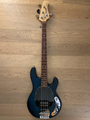 Bajo Electrico Sterling by Music Man StingRay 4 (SKU:2290)1