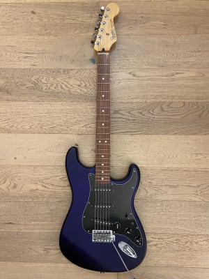 Fender Stratocaster SSS Standard MIM (SKU:2186)1