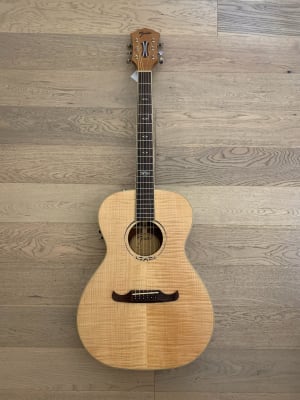 Guitarra electroacústica Fender T Bucket 350E (SKU: 1813)2