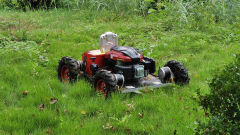 Tractor Cortacésped a Control Remoto 7 HP | Desmalezadora